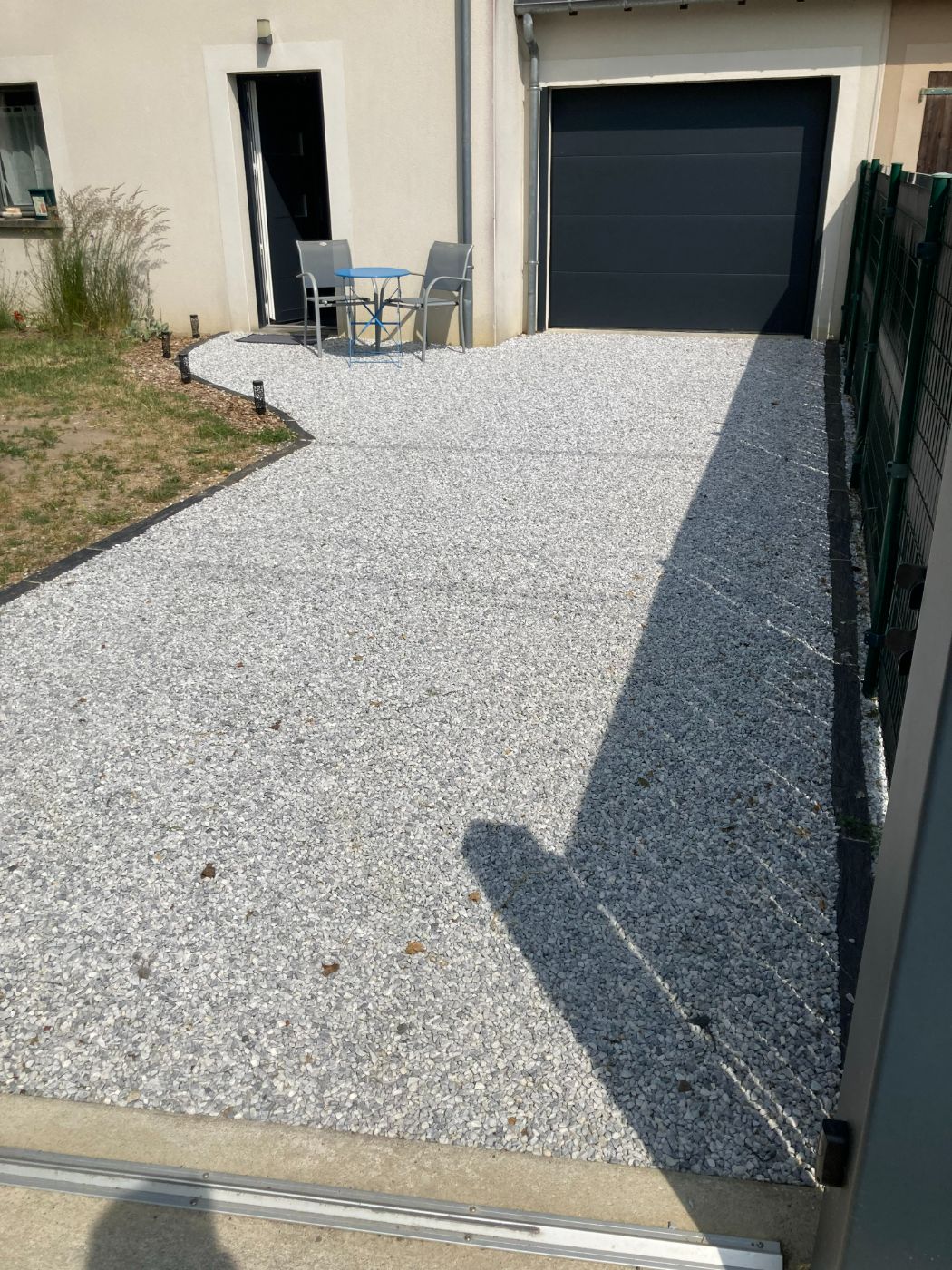 Aménagement de cour en stabilisateur de gravier, Montlouis-sur-Loire, réalisé par Nico services
