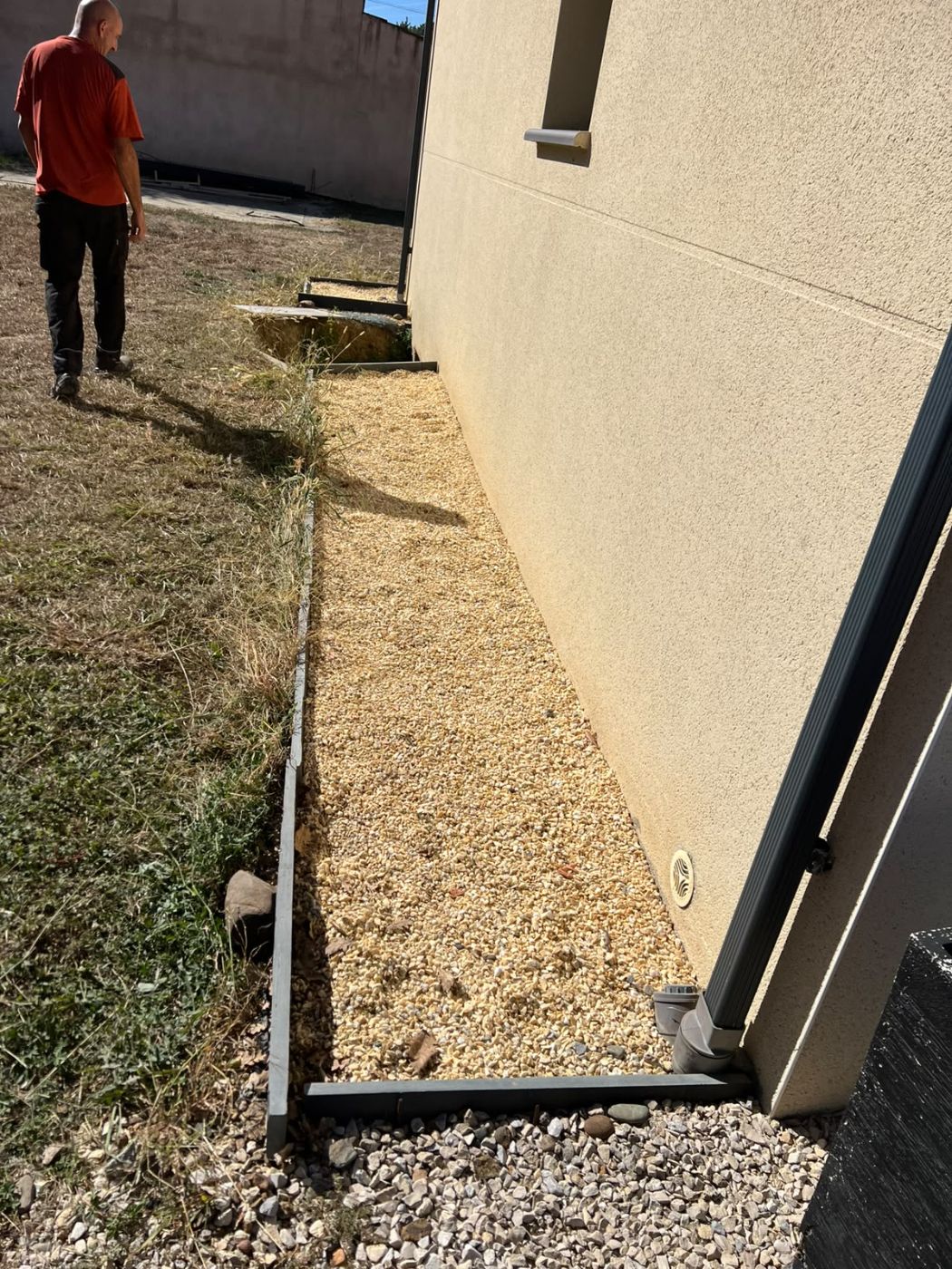 Chantier de Évacuation de déchets verts réalisé à Saint-Lys par Pascal le Jardinier, paysagiste du réseau Factotum