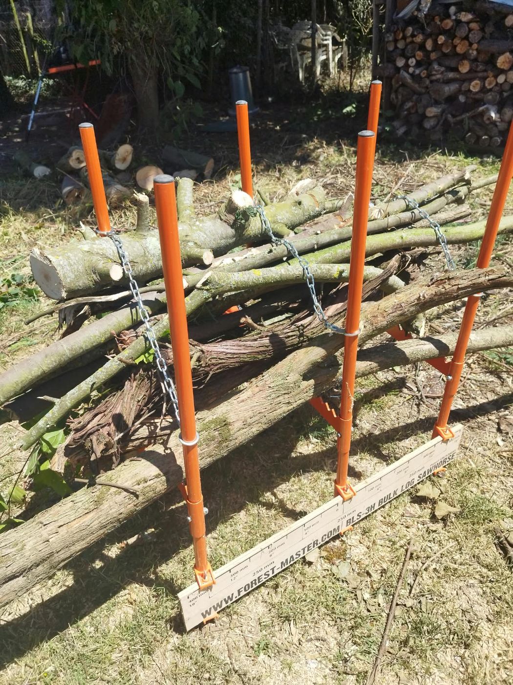 Chantier de Évacuation de déchets verts réalisé à Bérat par Pascal le Jardinier, paysagiste du réseau Factotum