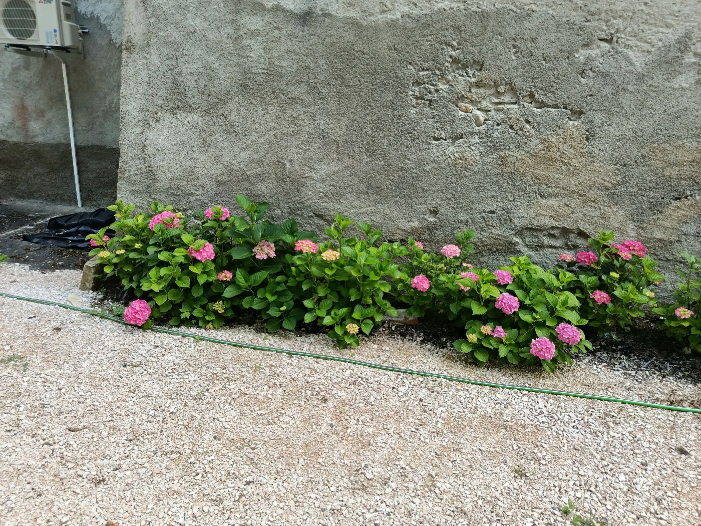 Aménagement d'un jardin, Mérigon, réalisé par Thibaud Zerr